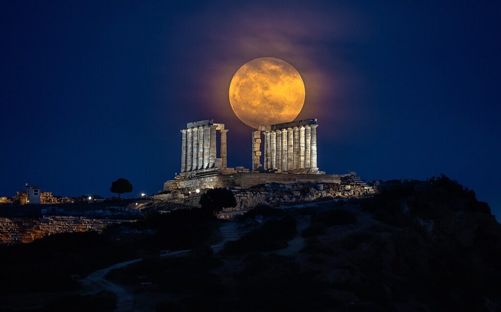 Νέα από τον πλανήτη...planet.ellak.gr: Νικητές Wiki Loves Monuments 2025